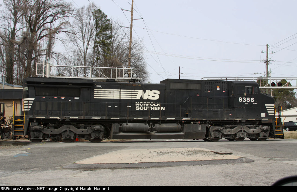 NS 8386